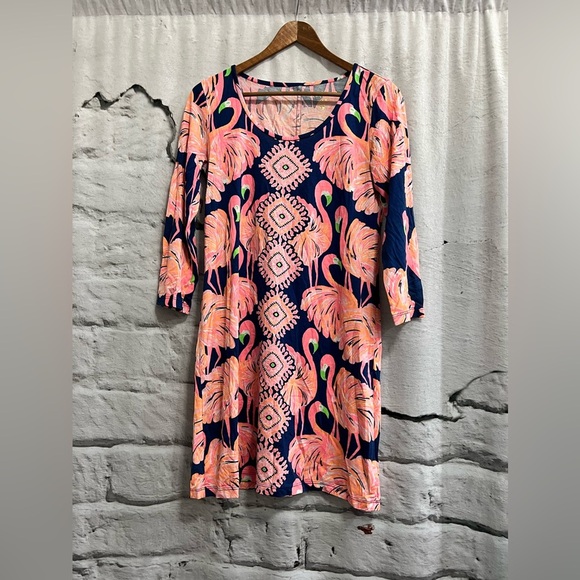 Lilly Pulitzer Beacon T-shirt dress‎ Gimme Some Leg Flamingo 3/4 Sleeve - Picture 2 of 6